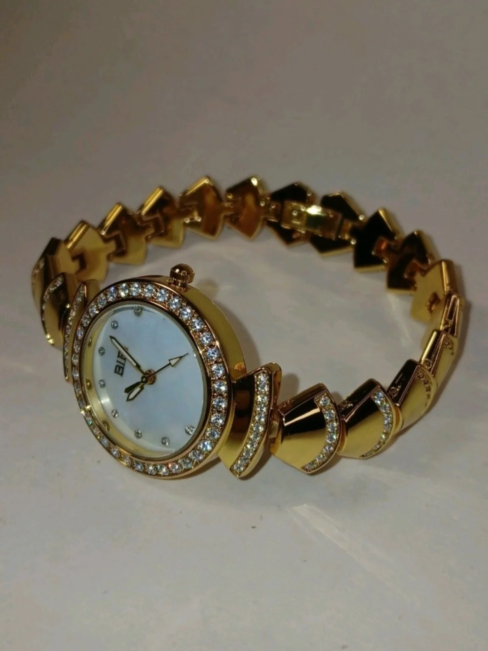 BIBI Women's Gold Tone Crystal Rhinestone Bracelet Quartz Watch NIB w/ Box